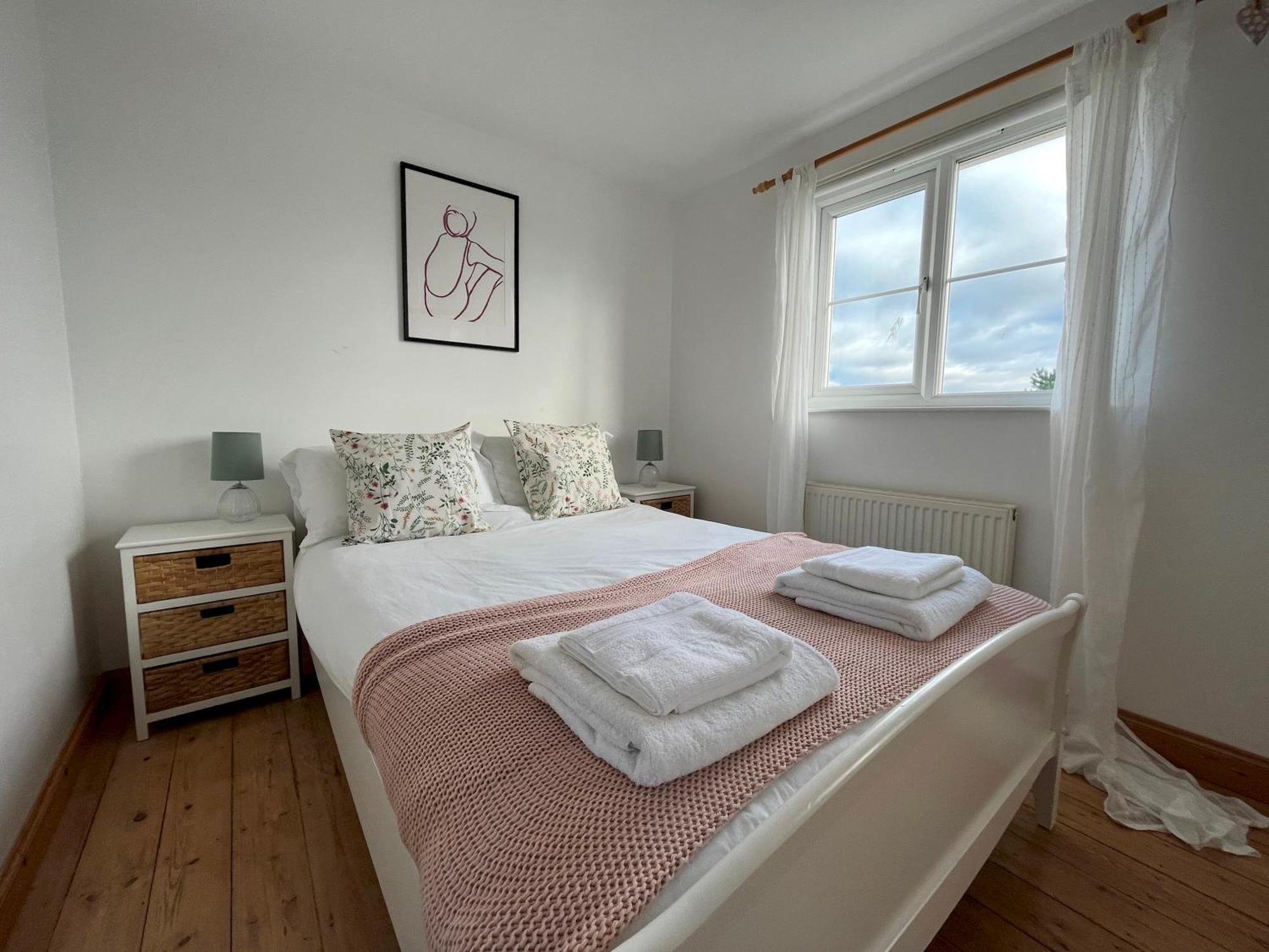 Spacious Home Sleeps 6 Short Walk To Port Isaac Village & Stunning Views Eksteriør bilde